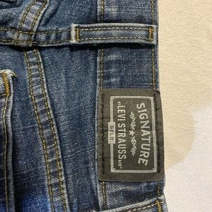 Kids Signature Levi’s